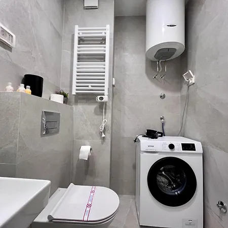 Apartment White Homes 105 - Point *