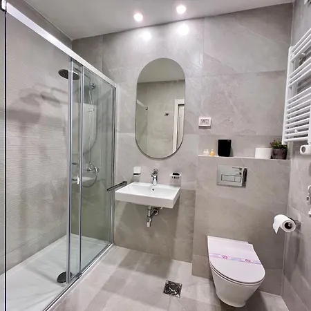 White Homes 105 - Point Apartment Podgorica