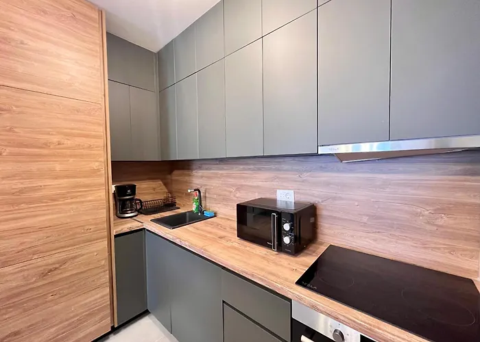 White Homes 105 - Point